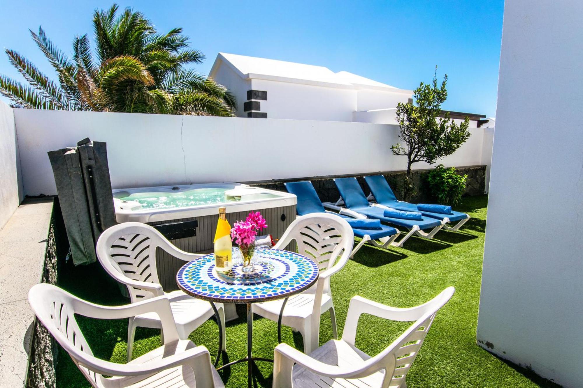 Villa Alegranza - Lh190 By Villas Now Ltd Playa Blanca  Exterior photo